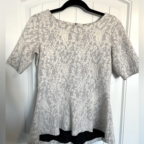 Faux lace peplum top - Picture 2 of 4